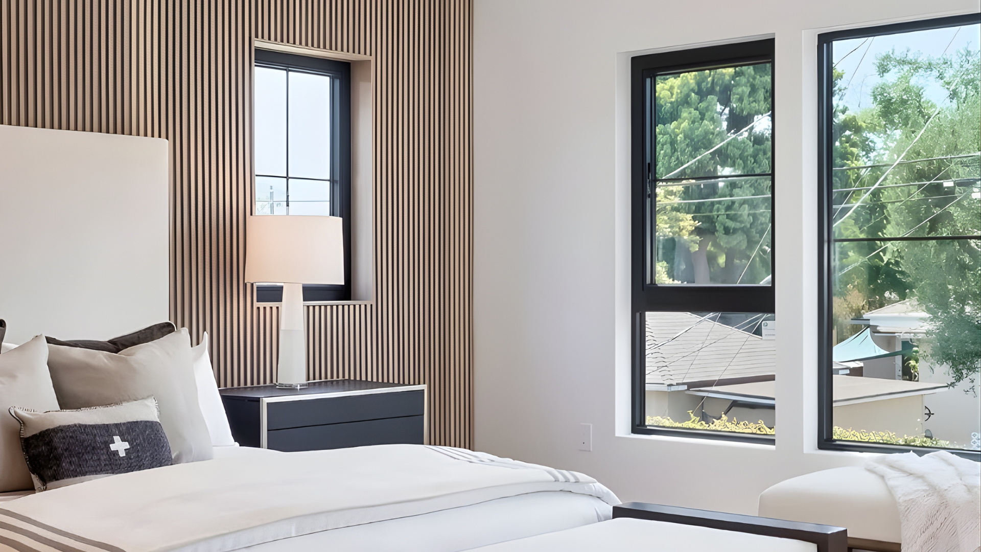 VLX 500 Single & Double Hung Window in Palm Beach Gardens, FL | TruePane Windows & Doors - detail 4